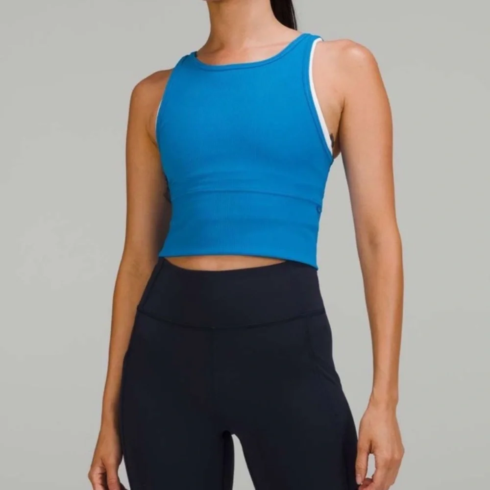 Lululemon • Women’s Power Pivot Tank Blue Ribbed